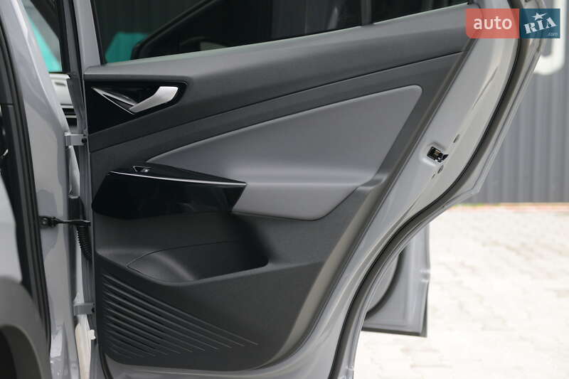 Позашляховик / Кросовер Volkswagen ID.5 2023 в Мукачевому