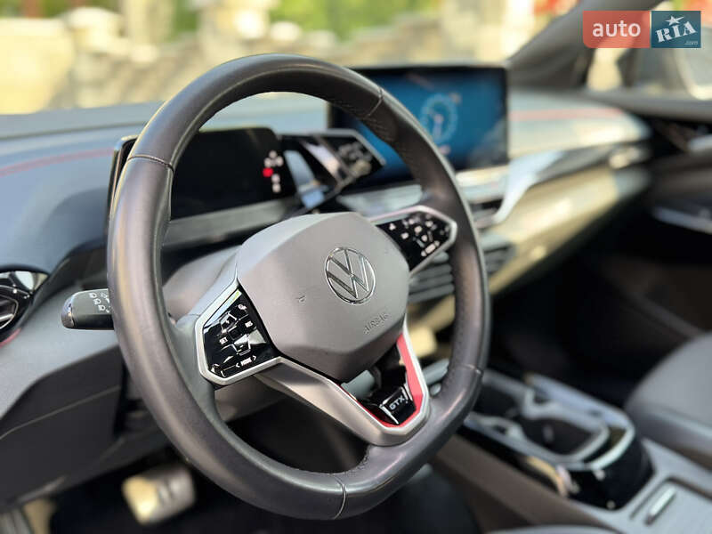 Позашляховик / Кросовер Volkswagen ID.5 2022 в Івано-Франківську