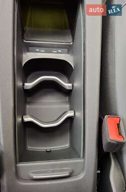Внедорожник / Кроссовер Volkswagen ID.5 2023 в 