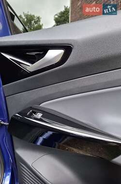 Внедорожник / Кроссовер Volkswagen ID.5 2023 в 