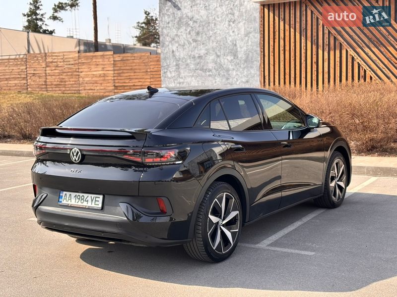Внедорожник / Кроссовер Volkswagen ID.5 2023 в Киеве