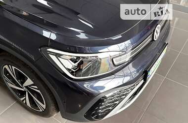 Внедорожник / Кроссовер Volkswagen ID.6 Crozz 2023 в 