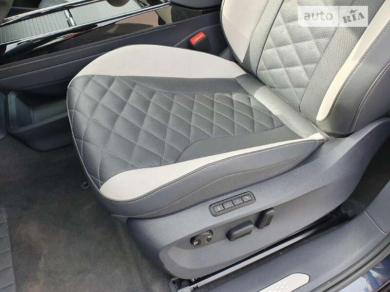 Внедорожник / Кроссовер Volkswagen ID.6 Crozz 2021 в Киеве