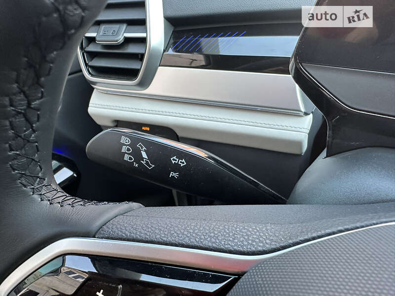 Внедорожник / Кроссовер Volkswagen ID.6 Crozz 2023 в Сумах