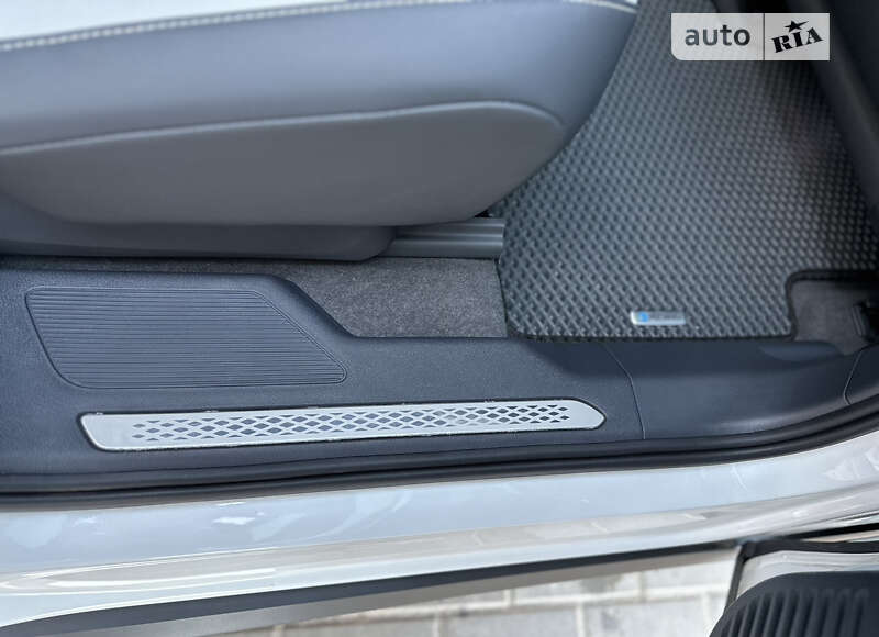 Внедорожник / Кроссовер Volkswagen ID.6 Crozz 2023 в Сумах