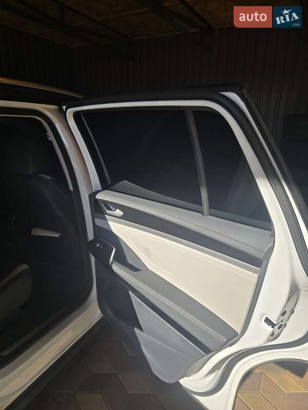 Внедорожник / Кроссовер Volkswagen ID.6 Crozz 2022 в Бердичеве фото 20 Внедорожник / Кроссовер Volkswagen ID.6 Crozz 2022 в Бердичеве