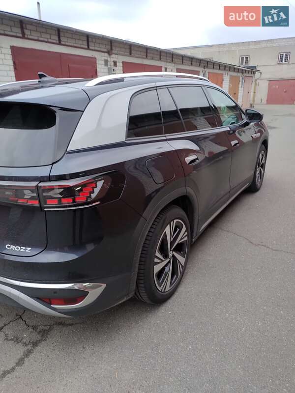 Внедорожник / Кроссовер Volkswagen ID.6 Crozz 2022 в Киеве