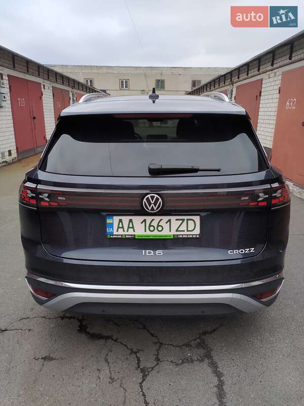 Внедорожник / Кроссовер Volkswagen ID.6 Crozz 2022 в Киеве