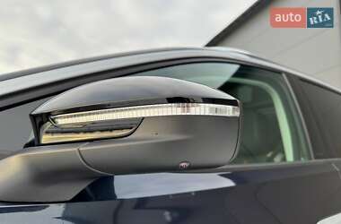 Внедорожник / Кроссовер Volkswagen ID.6 Crozz 2024 в 