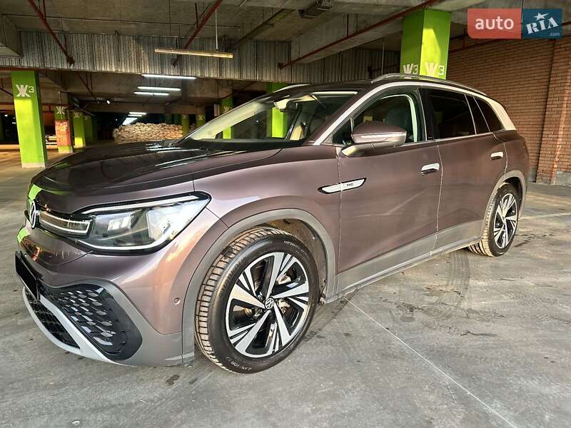 Позашляховик / Кросовер Volkswagen ID.6 Crozz 2023 в 