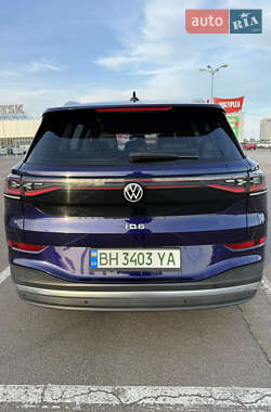 Внедорожник / Кроссовер Volkswagen ID.6 Crozz 2021 в 