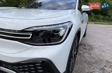 Внедорожник / Кроссовер Volkswagen ID.6 Crozz 2022 в 