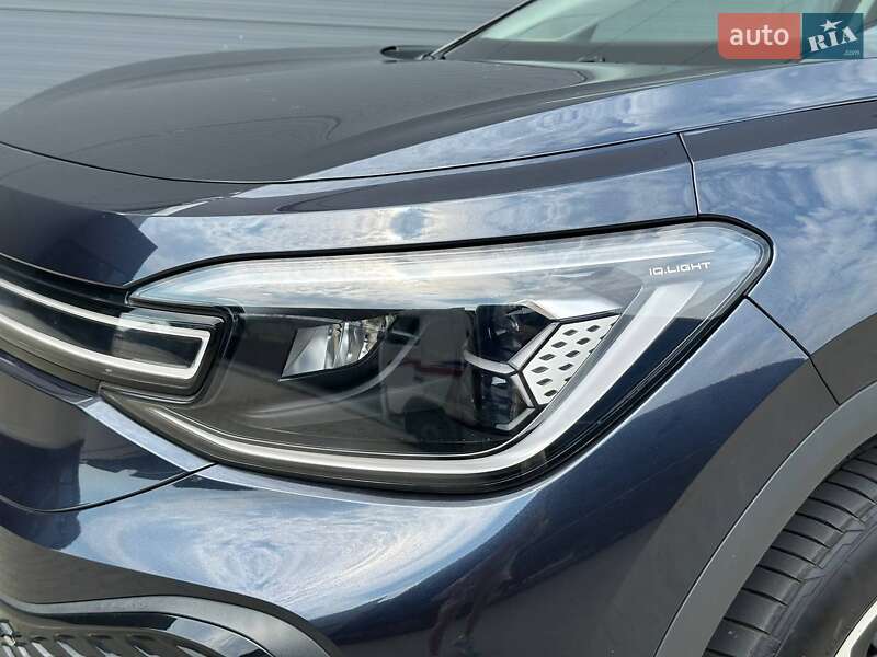 Позашляховик / Кросовер Volkswagen ID.6 Crozz 2022 в Києві