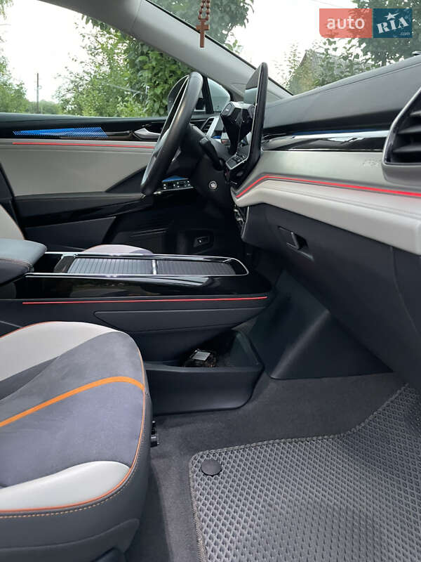 Внедорожник / Кроссовер Volkswagen ID.6 Crozz 2022 в Ровно