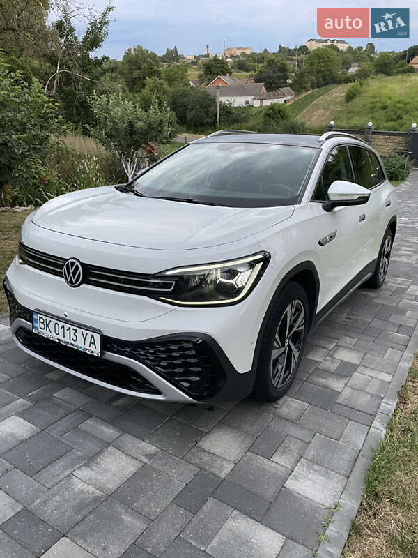 Внедорожник / Кроссовер Volkswagen ID.6 Crozz 2022 в 