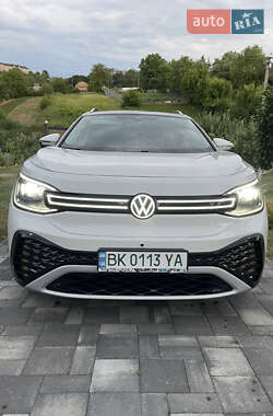 Внедорожник / Кроссовер Volkswagen ID.6 Crozz 2022 в 
