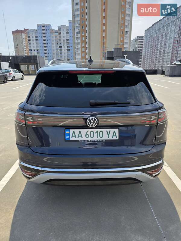 Внедорожник / Кроссовер Volkswagen ID.6 Crozz 2022 в Киеве