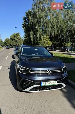 Позашляховик / Кросовер Volkswagen ID.6 Crozz 2022 в Сарнах