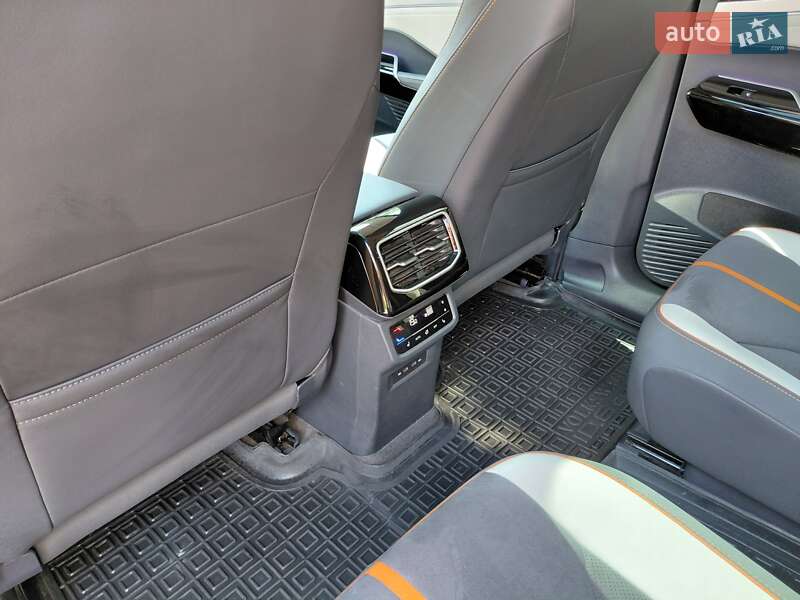 Позашляховик / Кросовер Volkswagen ID.6 Crozz 2022 в Івано-Франківську