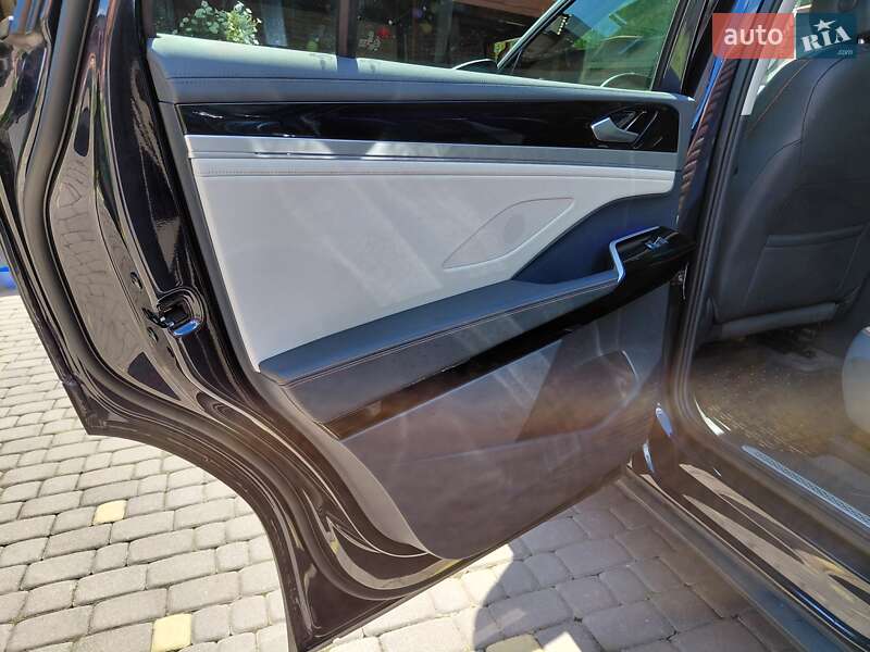 Позашляховик / Кросовер Volkswagen ID.6 Crozz 2022 в Івано-Франківську