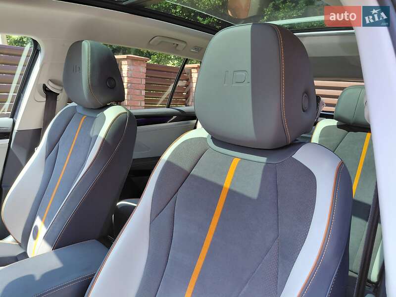 Позашляховик / Кросовер Volkswagen ID.6 Crozz 2022 в Івано-Франківську