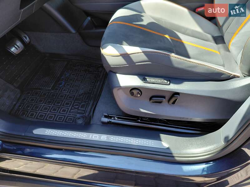 Позашляховик / Кросовер Volkswagen ID.6 Crozz 2022 в Івано-Франківську