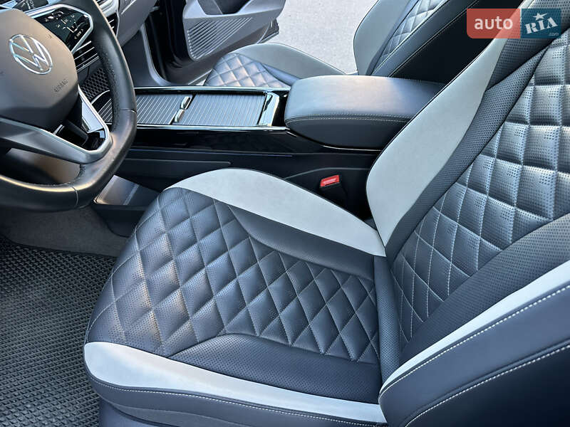 Позашляховик / Кросовер Volkswagen ID.6 Crozz 2021 в Одесі