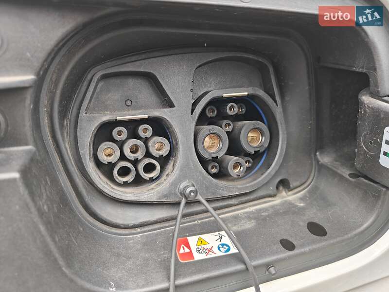 Внедорожник / Кроссовер Volkswagen ID.6 Crozz 2021 в Киеве фото 17 Внедорожник / Кроссовер Volkswagen ID.6 Crozz 2021 в Киеве