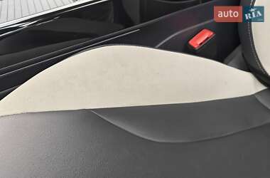 Внедорожник / Кроссовер Volkswagen ID.6 Crozz 2021 в 