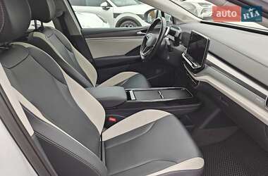 Внедорожник / Кроссовер Volkswagen ID.6 Crozz 2021 в 
