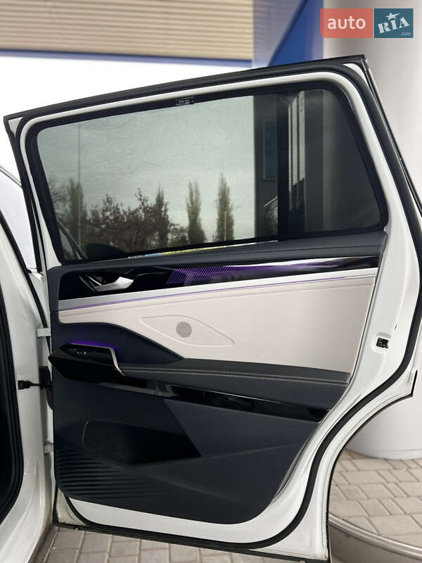 Позашляховик / Кросовер Volkswagen ID.6 Crozz 2022 в Миколаєві фото 25 Позашляховик / Кросовер Volkswagen ID.6 Crozz 2022 в Миколаєві