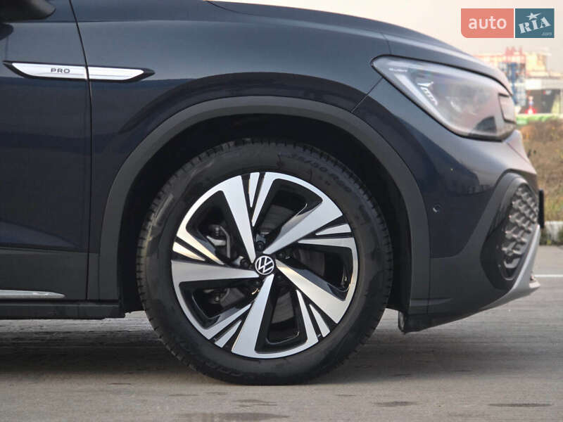 Внедорожник / Кроссовер Volkswagen ID.6 Crozz 2024 в Киеве