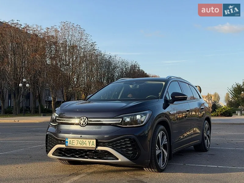 Volkswagen ID.6 Crozz