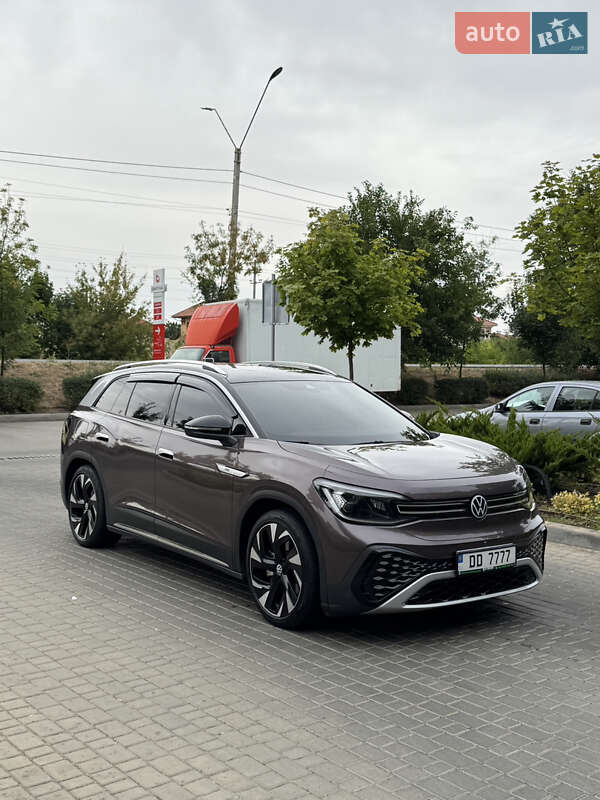 Volkswagen ID.6 2021