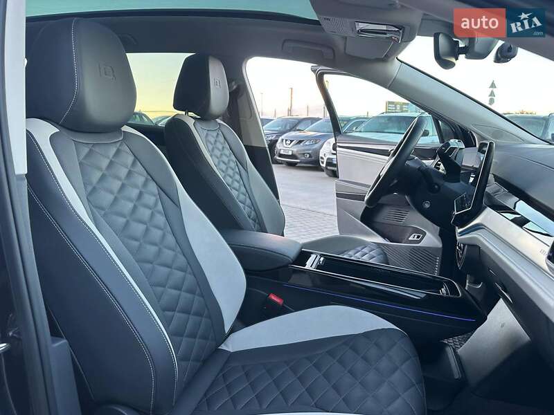 Позашляховик / Кросовер Volkswagen ID.6 2023 в Львові