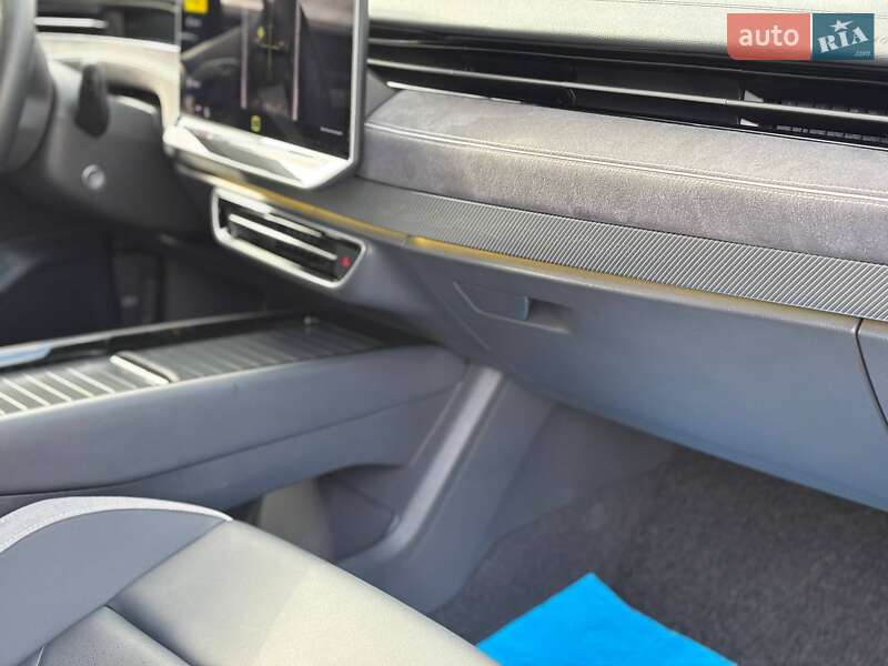 Лифтбек Volkswagen ID.7 2024 в Стрые