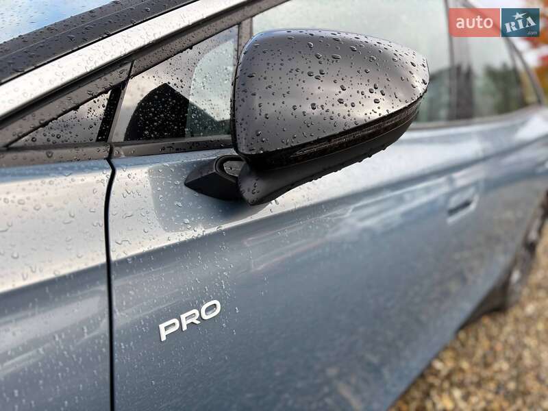 Лифтбек Volkswagen ID.7 2024 в Стрые