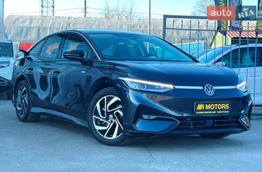 Лифтбек Volkswagen ID.7 2023 в Киеве