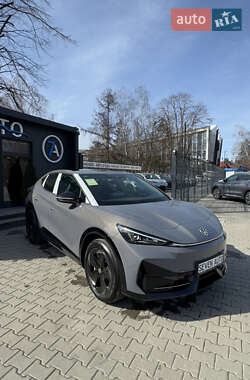 Позашляховик / Кросовер Volkswagen ID. UNYX 2024 в 