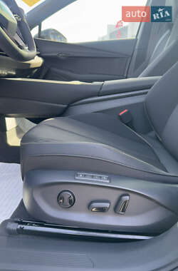 Позашляховик / Кросовер Volkswagen ID. UNYX 2024 в 