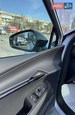Внедорожник / Кроссовер Volkswagen ID. UNYX 2024 в 