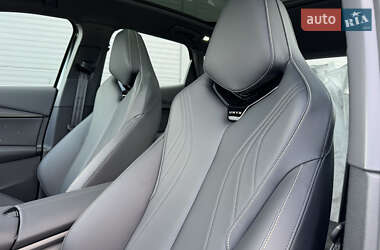 Позашляховик / Кросовер Volkswagen ID. UNYX 2025 в 