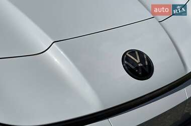 Позашляховик / Кросовер Volkswagen ID. UNYX 2024 в 