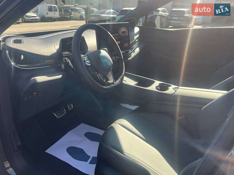 Внедорожник / Кроссовер Volkswagen ID. UNYX 2024 в Ивано-Франковске