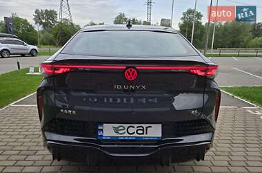 Позашляховик / Кросовер Volkswagen ID. UNYX 2024 в 