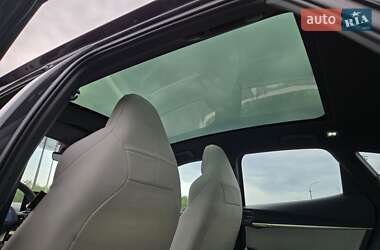 Позашляховик / Кросовер Volkswagen ID. UNYX 2024 в 