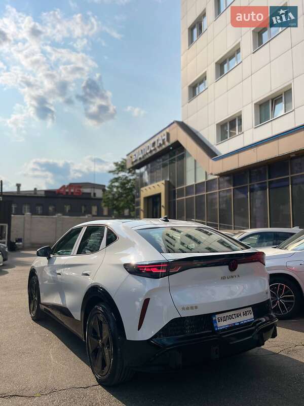 Позашляховик / Кросовер Volkswagen ID. UNYX 2024 в Києві