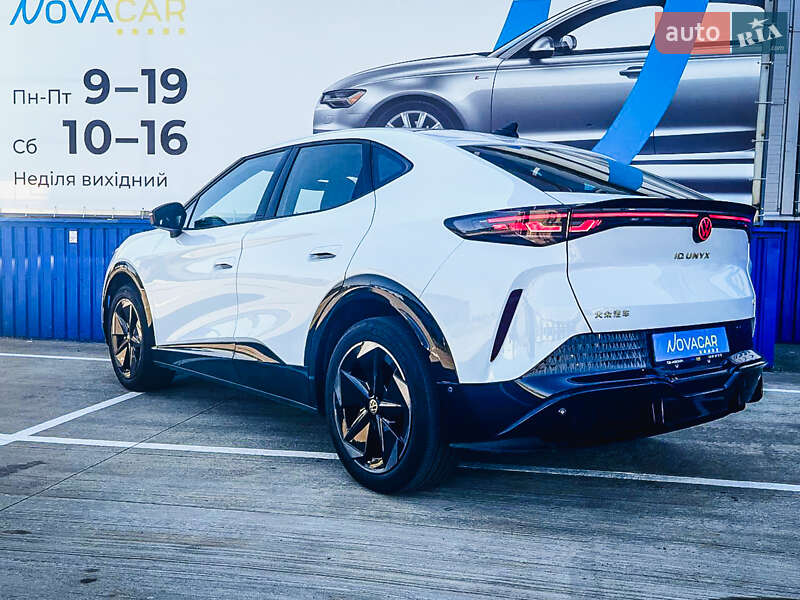 Внедорожник / Кроссовер Volkswagen ID. UNYX 2025 в Киеве