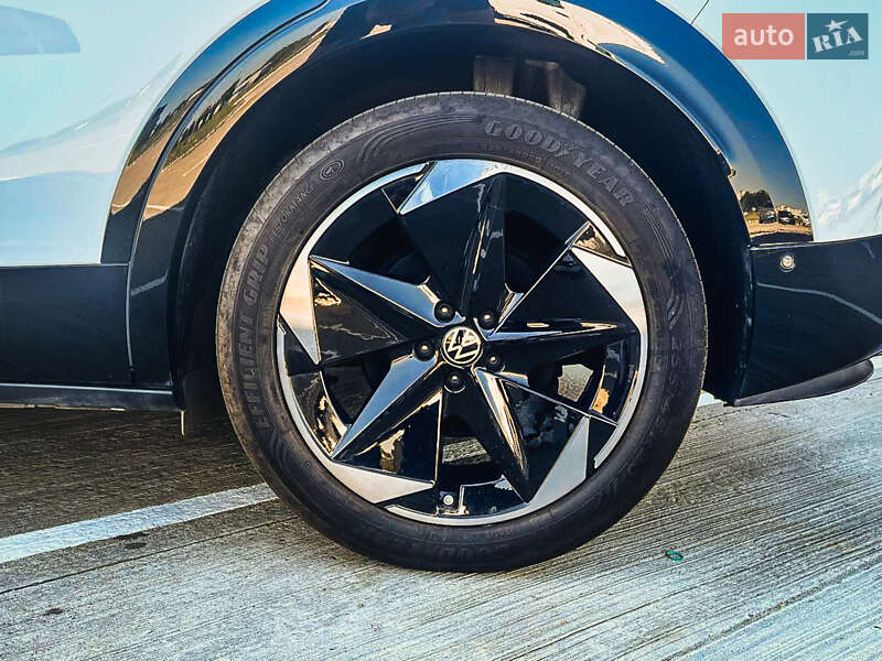 Внедорожник / Кроссовер Volkswagen ID. UNYX 2025 в Киеве