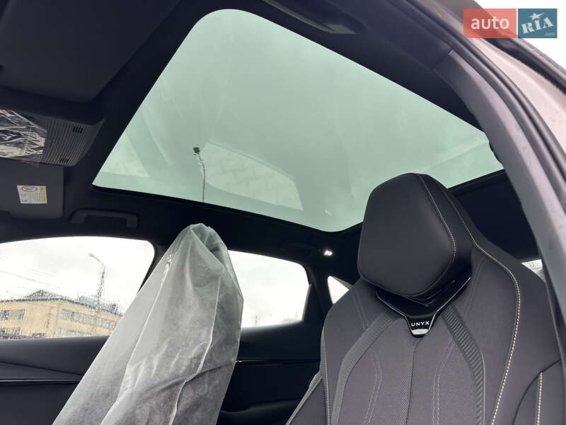 Позашляховик / Кросовер Volkswagen ID. UNYX 2024 в Чернівцях